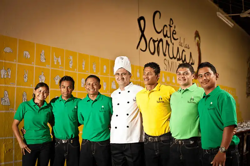 Du khách thích thú với quán cà phê "ký hiệu" ở Nicaragua 8 wanderlust tips du khach thich thu voi quan ca phe ky hieu o nicaragua 8