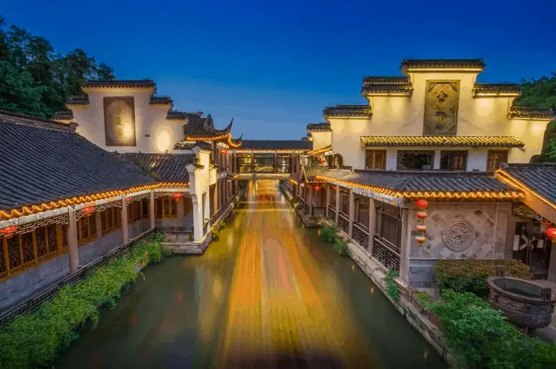 wanderlust tips ghe tham 9 tran co xua nhat cua trung quoc 10