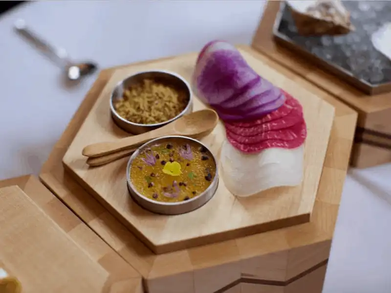 wanderlust tips goi y 15 diem du lich hap dan nhat cho nam 2018 10