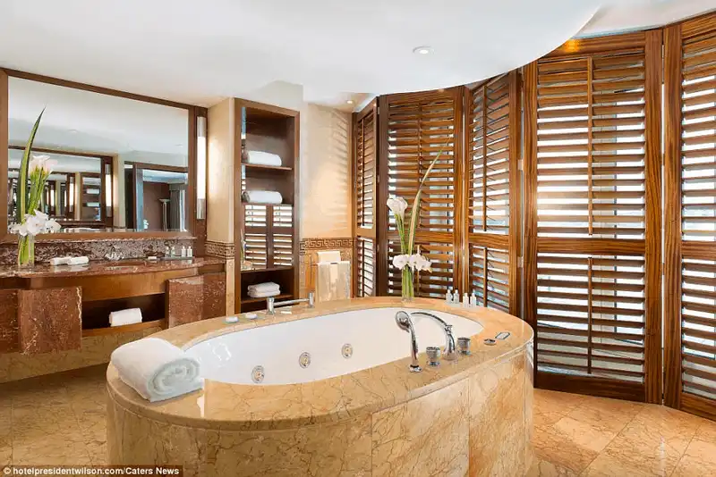 wanderlust tips kham pha ben trong phong khach san dat nhat gioi o thuy si 7