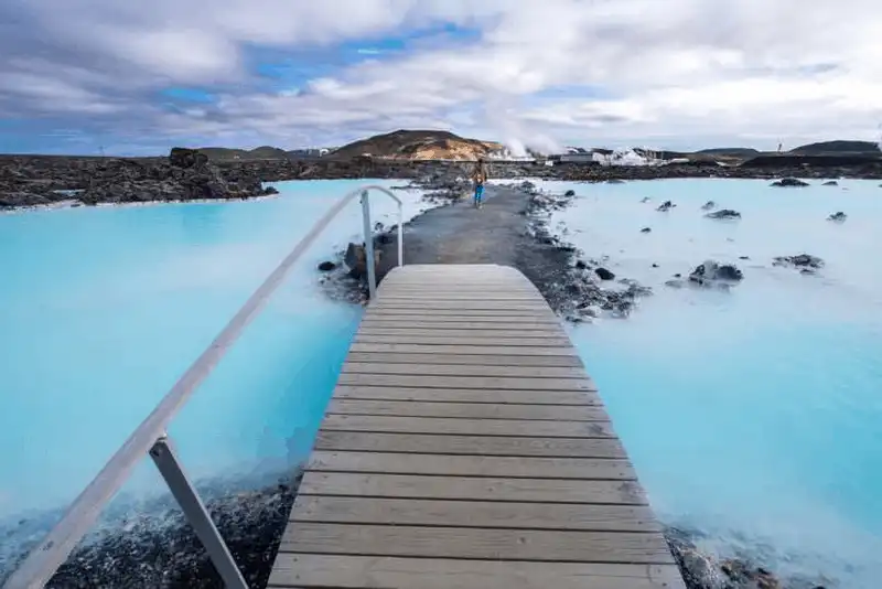 wanderlust tips kinh nghiem du lich suoi nuoc nong blue lagoon iceland 3