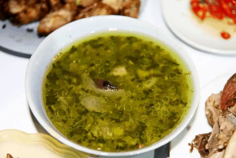 Nậm pịa - đặc sản Tây Bắc làm từ... phân non của động vật 7 wanderlust tips nam pia dac san tay bac lam tu phan non cua dong vat 4