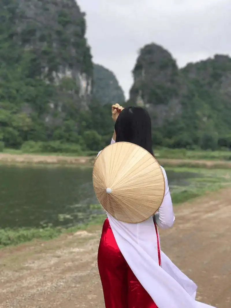 Thái Phương Thanh – Cô gái mê du lịch bụi và áo dài 12 wanderlust tips thai phuong thanh co gai thich thich phuot bui va mac ao dai 13