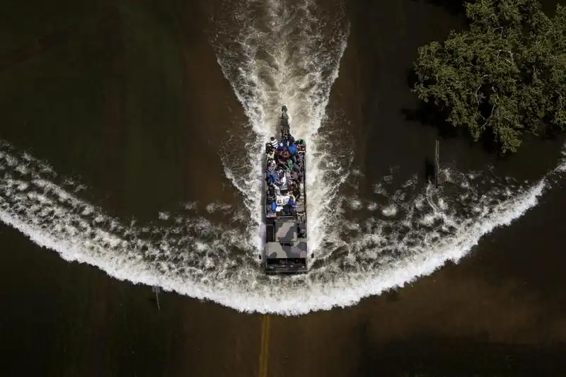 wanderlust tips toan canh gioi qua 28 buc anh chup tu tren cao 2