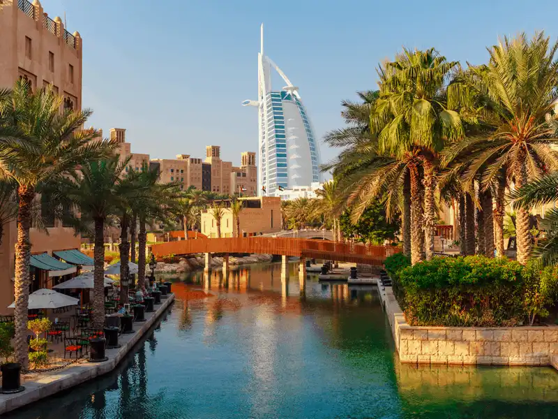 wanderlust tips top 20 thanh pho thu hut khach du lich nhat gioi trong nam 2017 16