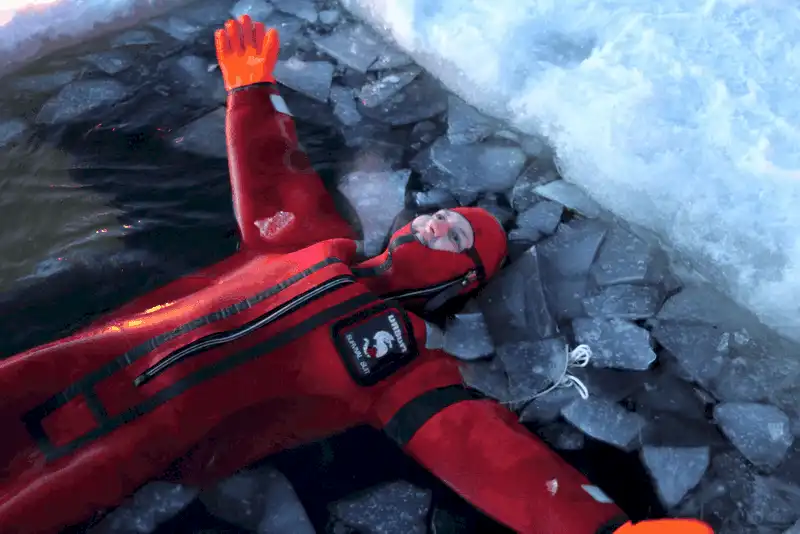 wanderlust tips tour du lich vua noi bong benh tren mat ho bang vua ngam nhin cuc quang 3