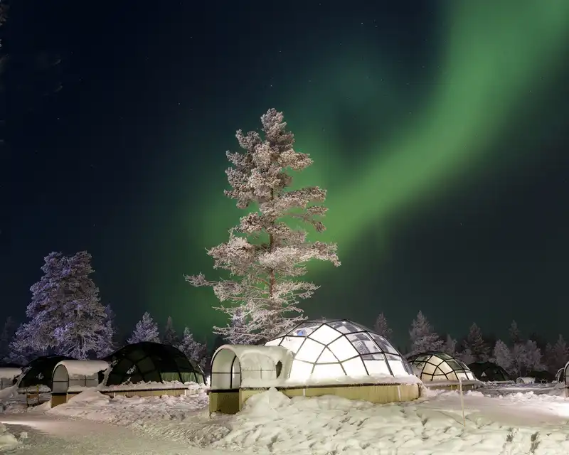 wanderlust tips trai nghiem ngam cuc quang tuyet dep trong nhung can leu kinh o phan lan 2