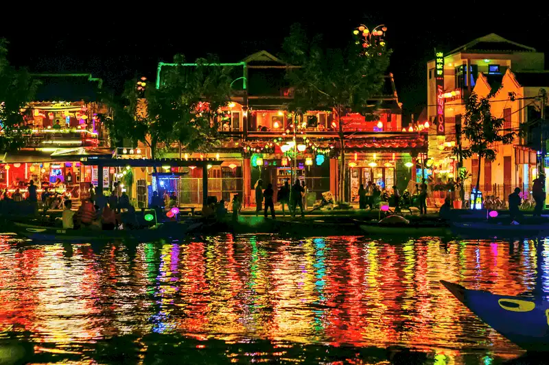 Travel blogger Alexis Toh: "Tôi yêu và rất muốn quay trở lại Việt Nam" 7 wanderlust tips travel blogger alexis toh toi yeu va rat muon quay tro lai viet nam 10