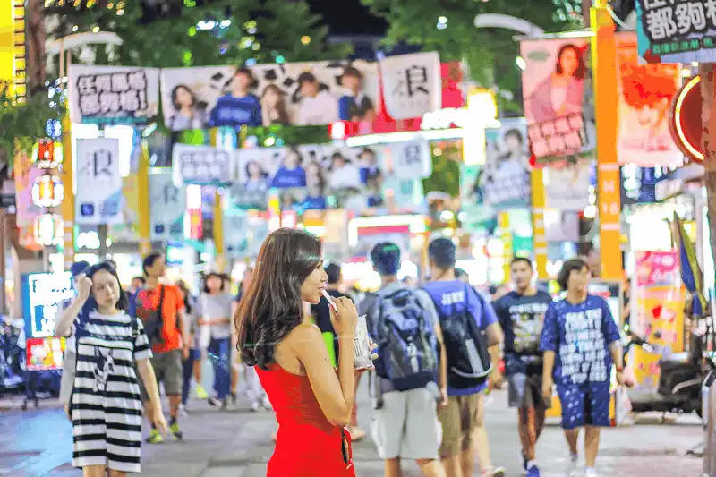 Travel blogger Alexis Toh: "Tôi yêu và rất muốn quay trở lại Việt Nam" 8 wanderlust tips travel blogger alexis toh toi yeu va rat muon quay tro lai viet nam 17