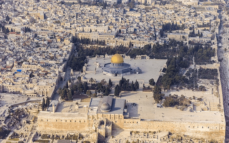 Jerusalem - Vùng đất thiêng hiện thân của tôn giáo, văn hóa và lịch sử 5 wanderlust tips jerusalem vung dat thieng hien than cua ton giao van hoa va lich su 3