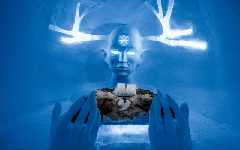 Khám phá khách sạn băng độc đáo và tráng lệ ở Thụy Điển