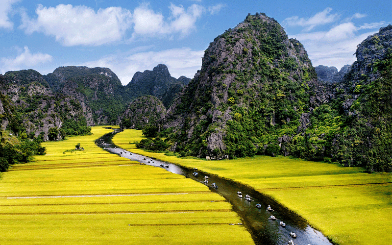 wanderlust tips viet nam lot top 10 diem den du lich bung no nam 2017 0