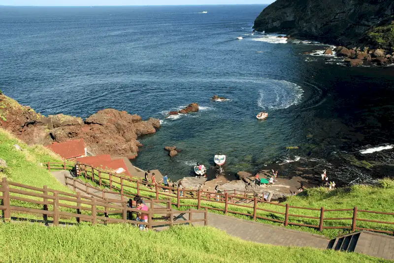 10 địa điểm quay phim nổi tiếng trong các "bom tấn" truyền hình Hàn Quốc 14 wanderlust tips 10 dia diem quay phim noi tieng trong cac bom tan truyen hinh han quoc 11