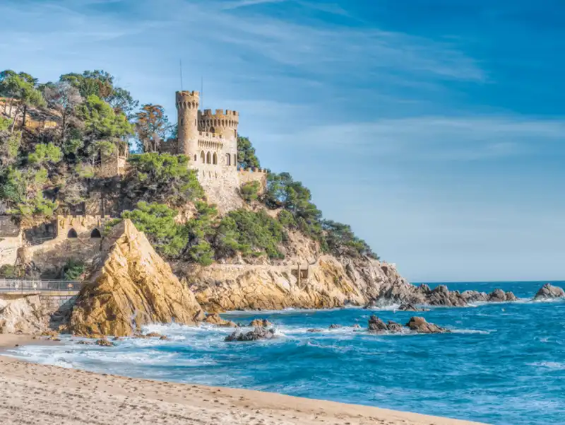 wanderlust tips 24 dia diem du lich co chi phi re nhat cho 12 thang trong nam 2018 20