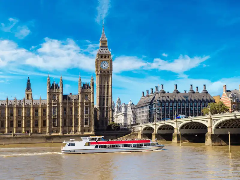 wanderlust tips 24 dia diem du lich co chi phi re nhat cho 12 thang trong nam 2018 6