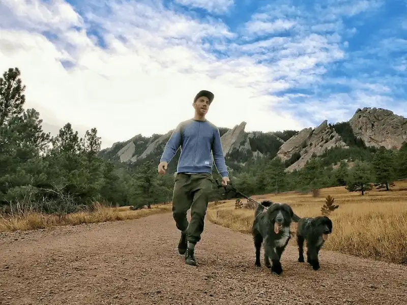 wanderlust tips chang trai du lich khap nuoc my cung 2 chu cun cung 10