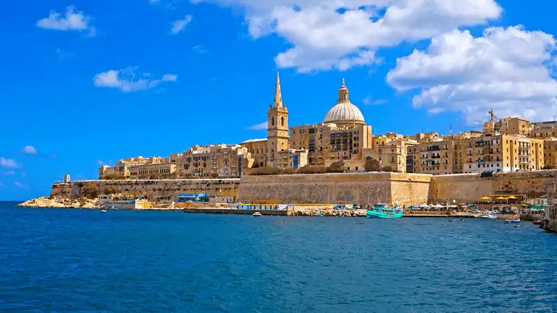 wanderlust tips co gi o valletta thu van hoa chau au 2018 1