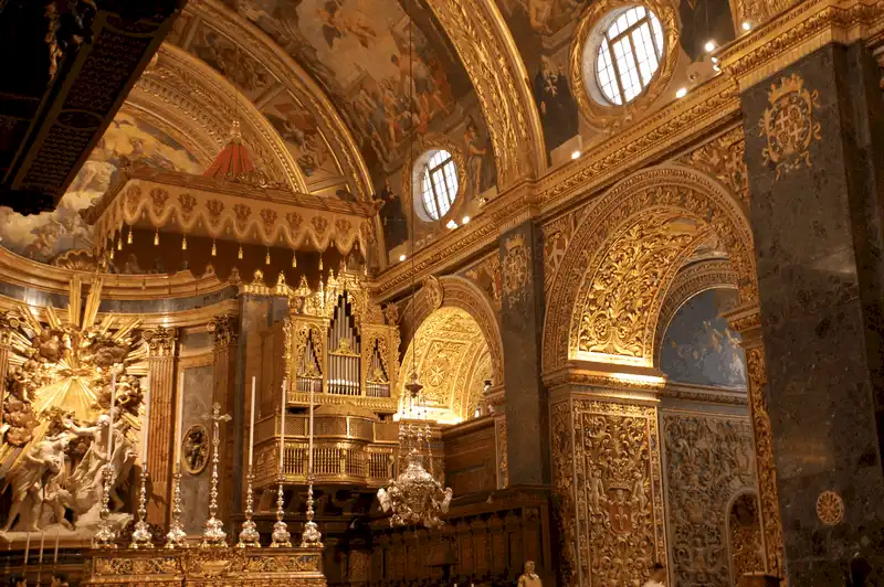 wanderlust tips co gi o valletta thu van hoa chau au 2018 11