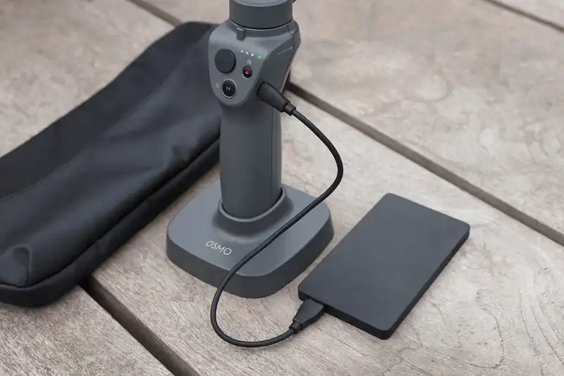 wanderlust tips dji ra mat thiet bi chong rung cam tay moi voi nhieu cai tien dang chu y 8