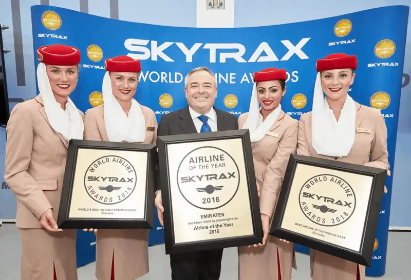 Những thông tin thú vị về Emirate Airlines và Etihad Airways - hai hãng hàng không lớn nhất Trung Đông 12 wanderlust tips emirate airlines va etihad airways hai ngoi sao hang khong o trung dong 8