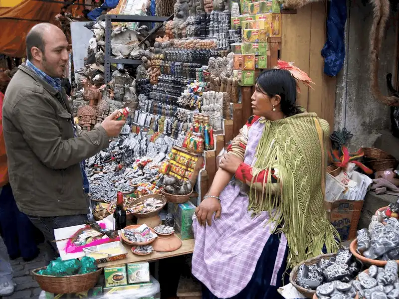 wanderlust tips ghe tham la paz cho phu thuy doc dao o bolivia 6