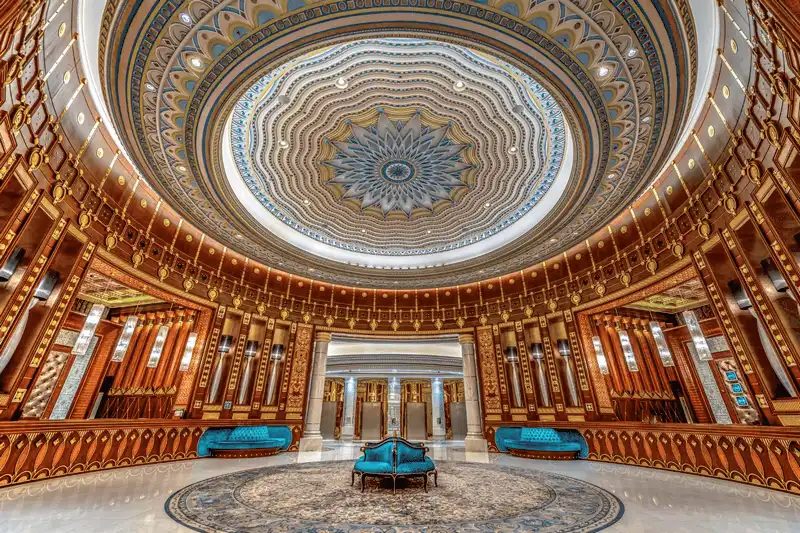 wanderlust tips khach san sieu sang tung giam giu hoang tu saudi mo cua tro lai 7