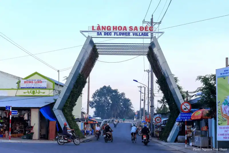 wanderlust tips lang hoa sa dec ron rang khoe sac dip tet den xuan ve 6