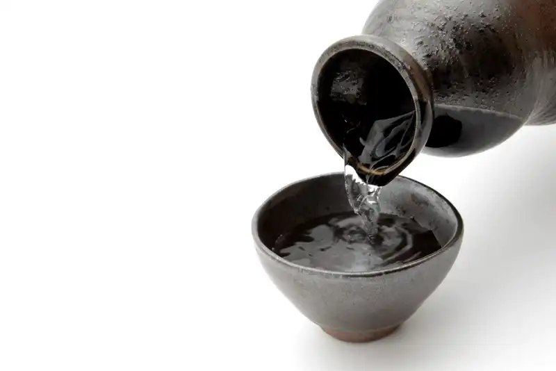Sake - Loại rượu ẩn chứa nhiều điều thú vị về Nhật Bản 10 wanderlust tips sake loai ruou an chua nhieu dieu thu vi ve nhat ban 9