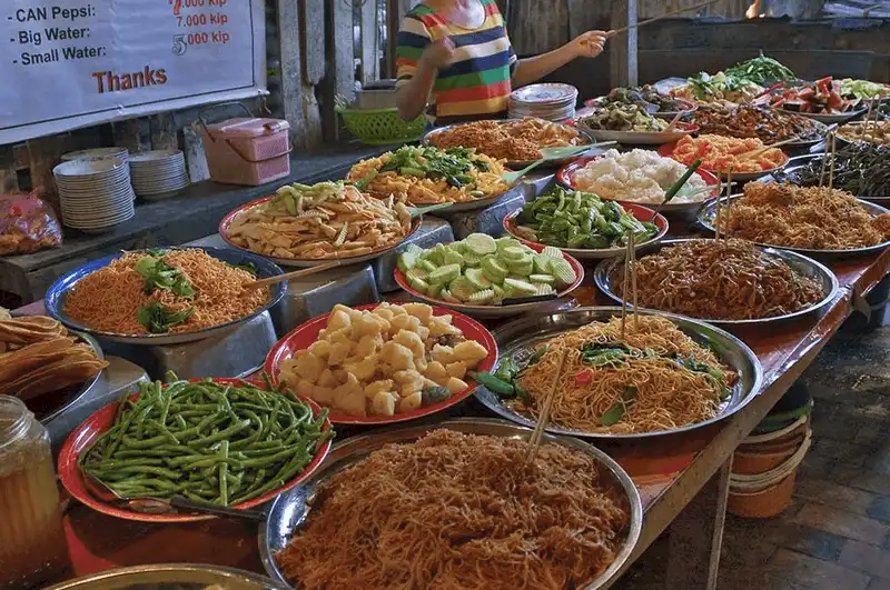 Tổng hợp các địa điểm mua sắm nổi tiếng nhất tại Lào 9 wanderlust tips tong hop cac dia diem mua sam noi tieng nhat tai lao 7