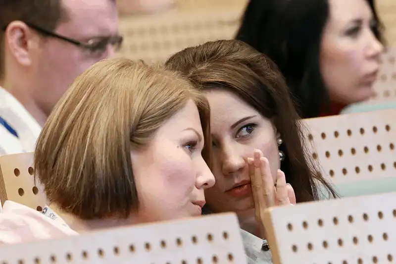 wanderlust tips 10 dieu du khach nuoc ngoai dung bao gio lam khi o nga 7