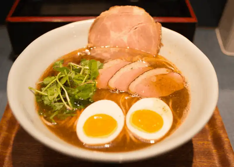 5 quán mì ramen tuyệt ngon bạn nhất định phải thử ở Tokyo, Nhật Bản 16 wanderlust tips 5 quan ramen tuyet ngon ban nhat dinh phai thu o tokyo 5