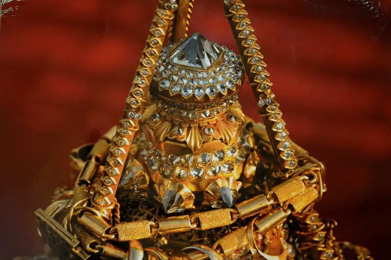 Khám phá ngôi chùa 2500 tuổi dát 90 tấn vàng ở Myanmar 9 wanderlust tips kham pha ngoi chua 2500 tuoi dat 90 tan vang o myanmar 2