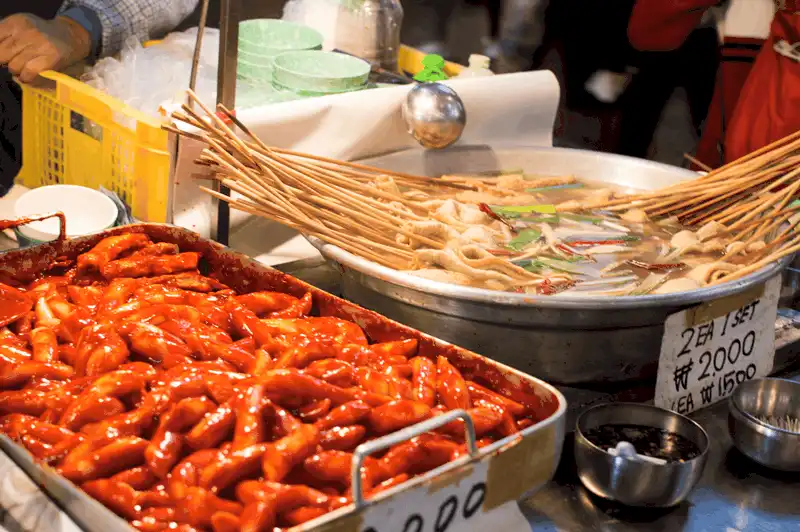 wanderlust tips mach ban 8 meo uong nhu nguoi ban dia khi di du lich han quoc 3