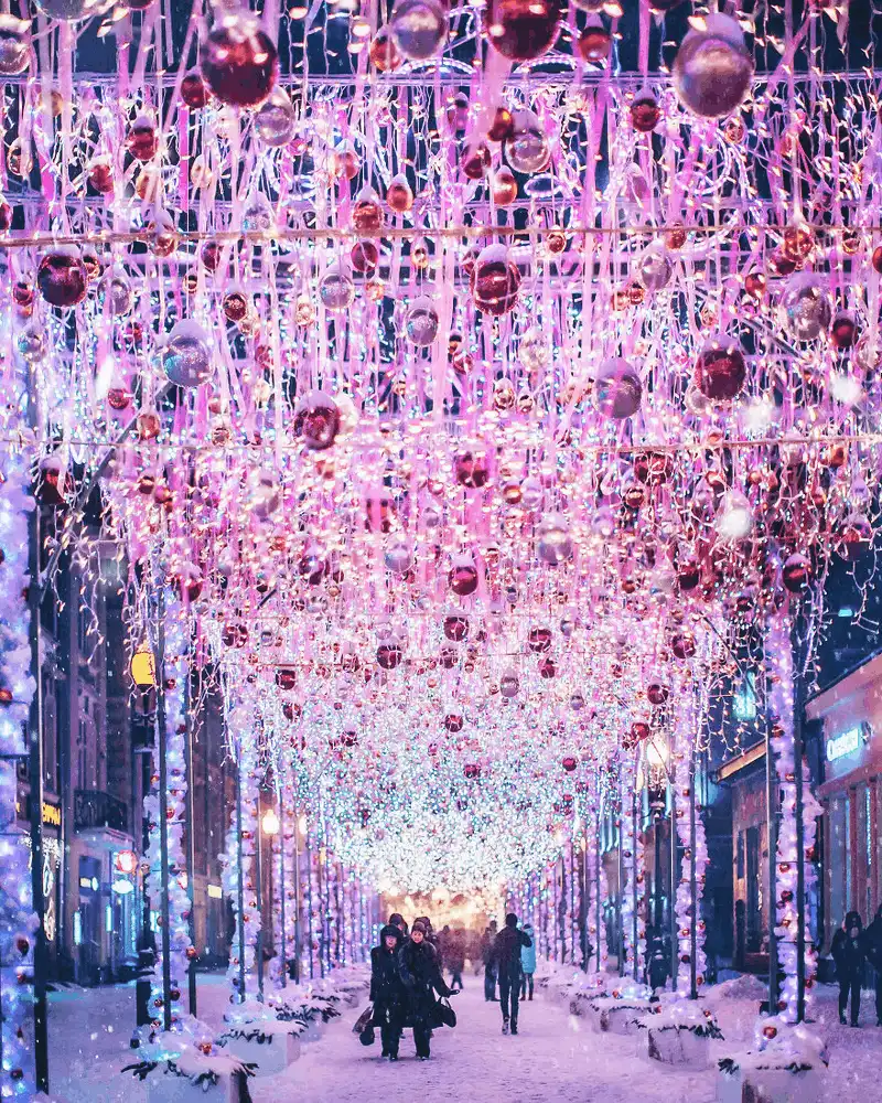 wanderlust tips moscow dep nhu mien co tich trong ngay tuyet roi ki luc 18