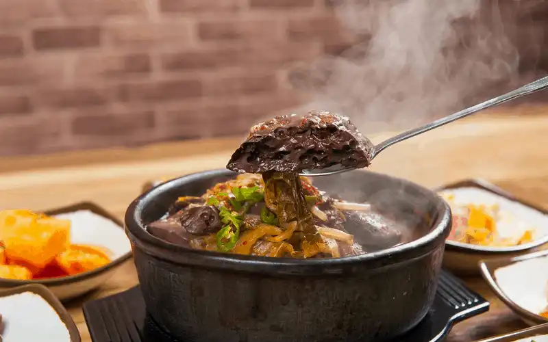 wanderlust tips 10 mon am ngon nhat Han Quoc 1