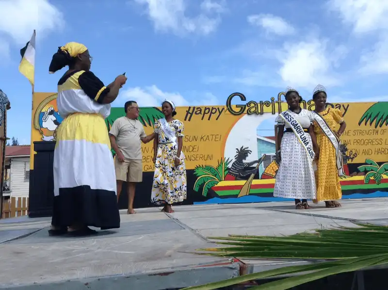 wanderlust tips 5 cach de du khac kham pha tron ven van hoa Garifuna cua Belize 6