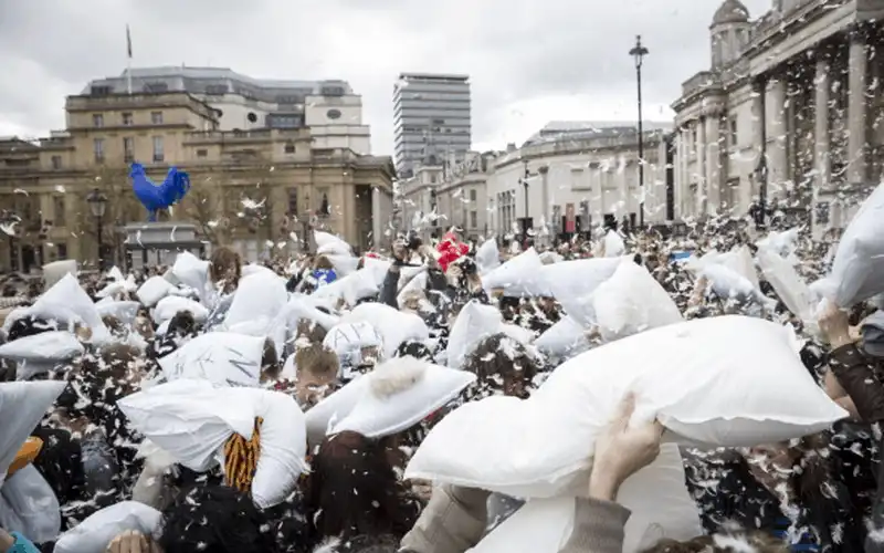 wanderlust tips Top 6 Le hoi mua he dac sac nhat the gioi 7