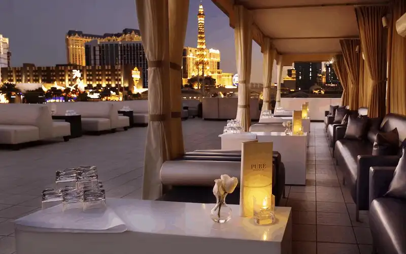 wanderlust tips diem danh 5 khach san tot nhat Las Vegas 4