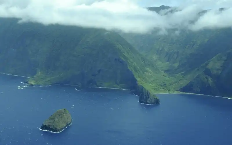 Tạp chí du lịch Wanderlust Tips Hawaii nơi hội tụ của tinh hoa biển đảo