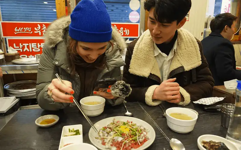 Dịch vụ cho thuê bạn trai cùng vi vu khắp Hàn Quốc 7 wanderlust tips phan mem dich vu cho thue ban trai nam tay nhau di khap hang quoc 5