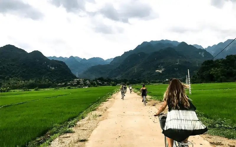 Gợi ý 5 điểm du lịch thú vị cùng con nhỏ 16 wanderlust tips top 5 tour du lich thu vi cung con nho 7