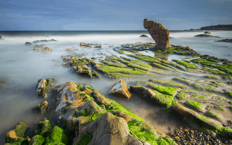 Kinh nghiệm du lịch biển Cổ Thạch, Bình Thuận 5 wanderlust lap dep nao long bai da bien co thach 1