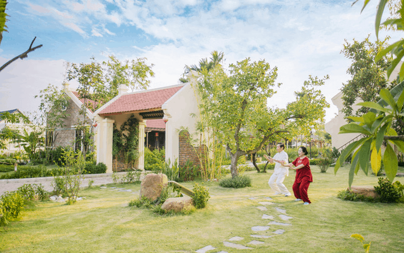 Nở rộ các tour du lịch dành cho người cao tuổi