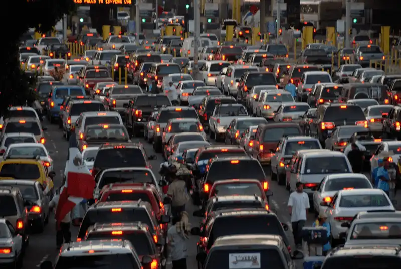 Wanderlust Tips 10 thanh pho un tac giao thong nhat the gioi 11