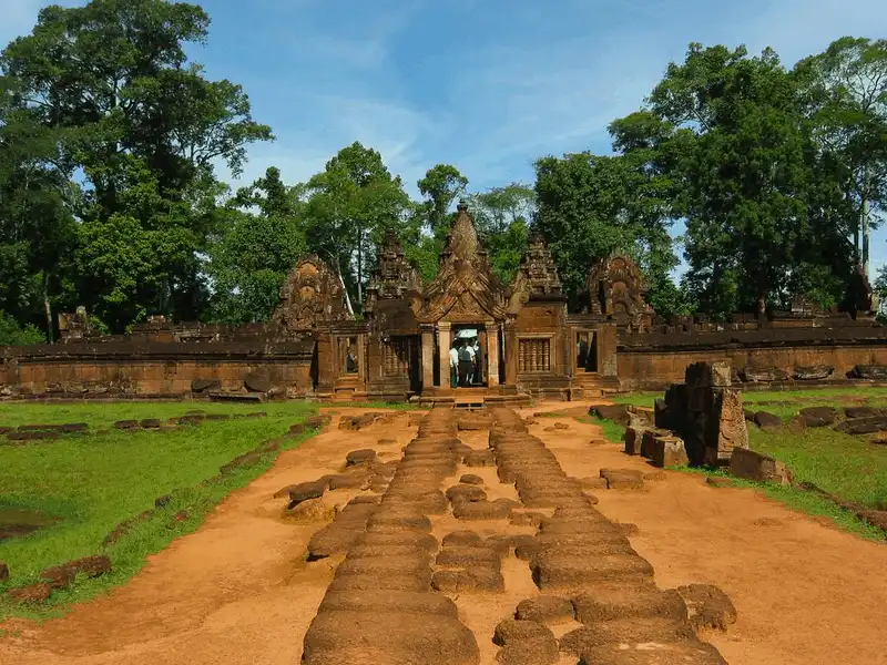 Wanderlust Tips Banteay Srei thanh dia cua nhung nu chien binh o Campuchia 5