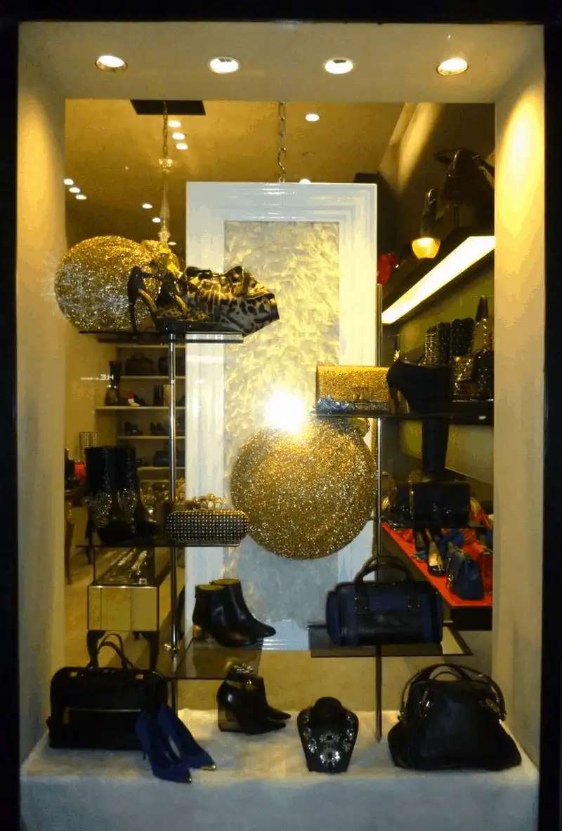 Wanderlust Tips Barcelona diem den mua sam lon nhat Chau Au 6