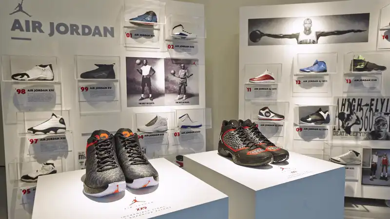 Wanderlust Tips Barcelona diem den mua sam lon nhat Chau Au 8