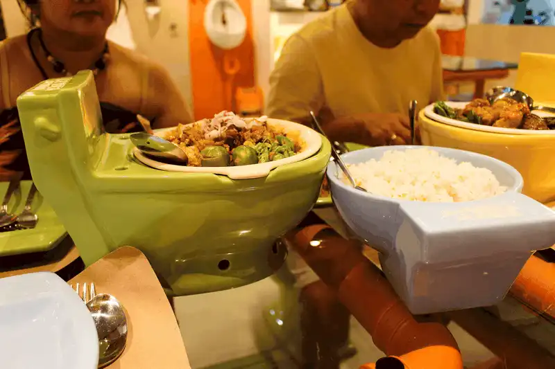 Wanderlust Tips Boracay toilet nha hang nha ve sinh hut khach o Philipines 3