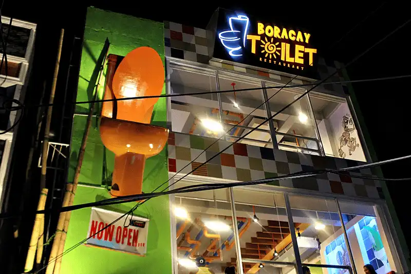 Wanderlust Tips Boracay toilet nha hang nha ve sinh hut khach o Philipines 4