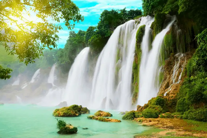 Wanderlust Tips Dao quanh cong vien dia chat toan cau 2018 o Cao Bang 2